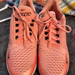 Nike Air Max 270